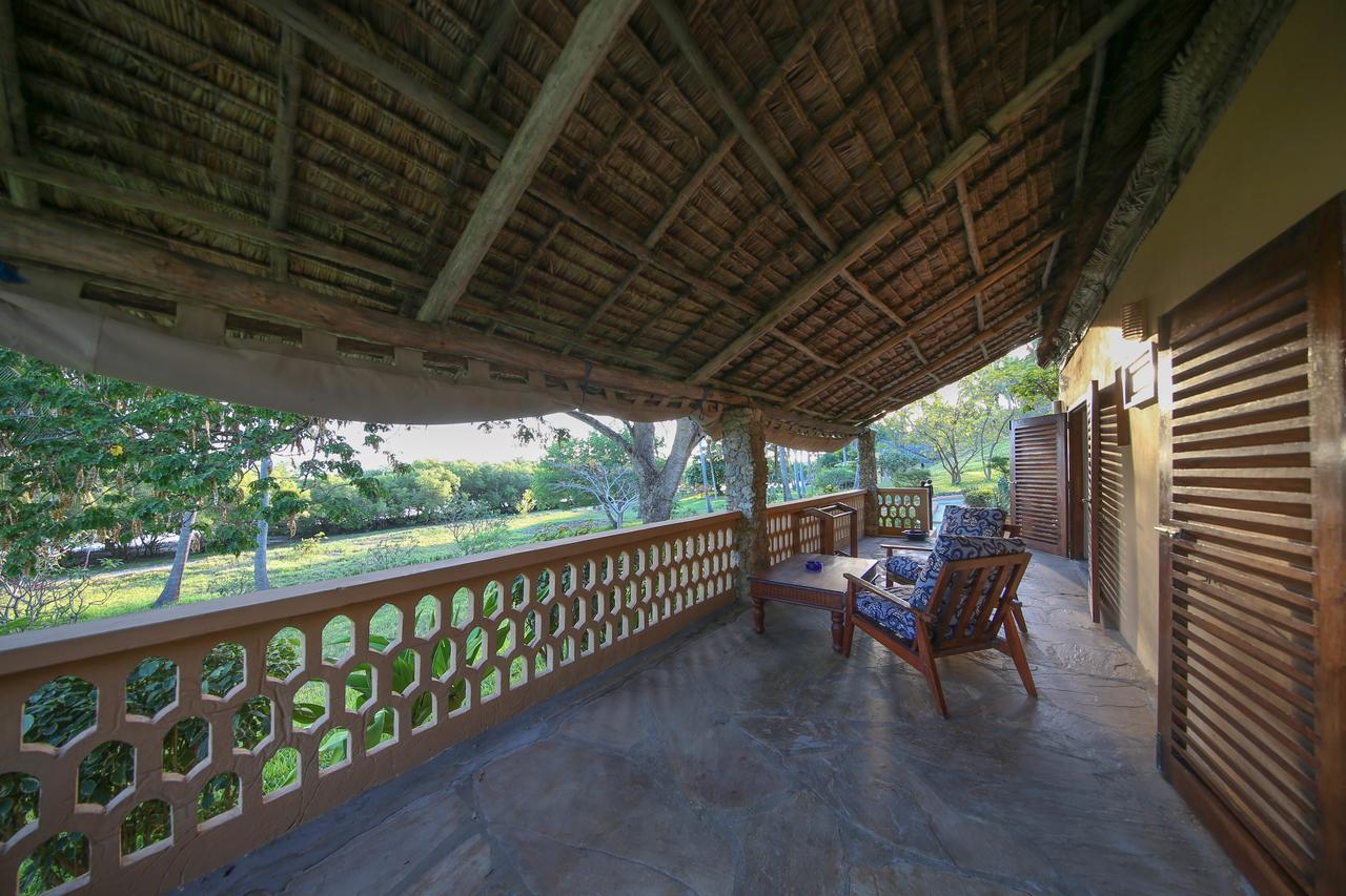 Kinasi Lodge Utende Exterior photo