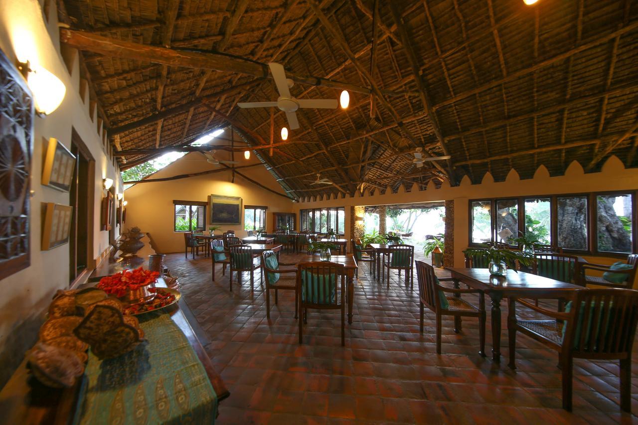 Kinasi Lodge Utende Exterior photo
