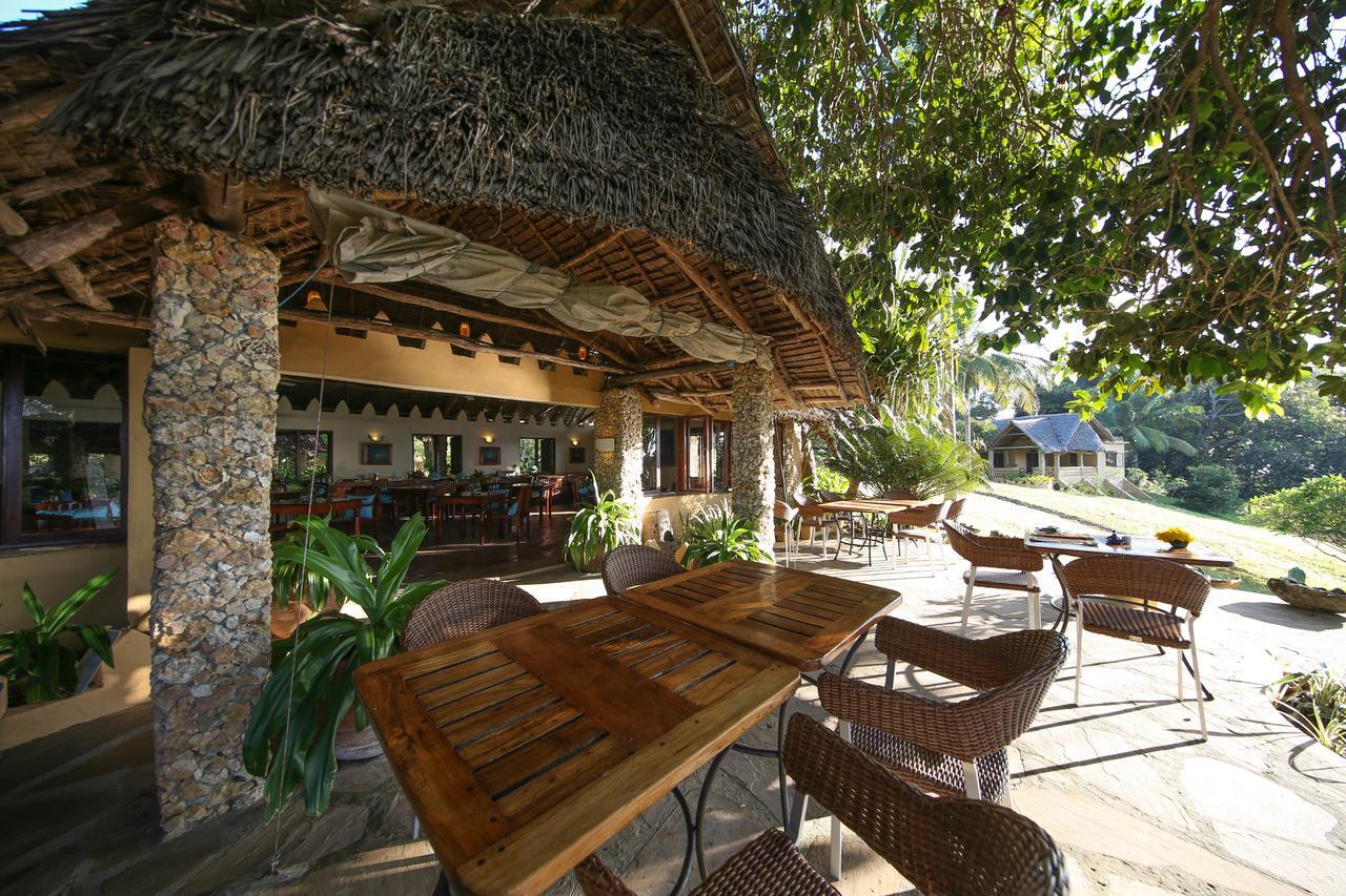 Kinasi Lodge Utende Exterior photo