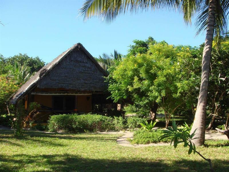 Kinasi Lodge Utende Exterior photo